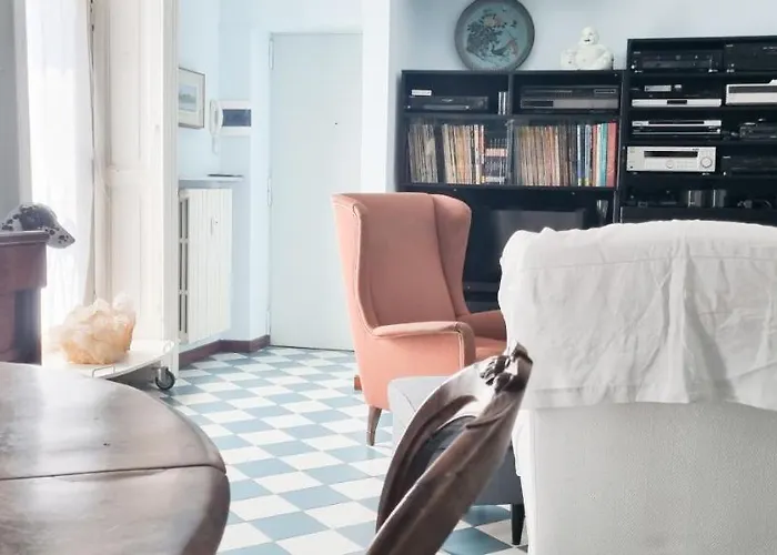 Joivy Vintage And Gorgeous 2-bed Flat Near Sforzesco Castle 公寓 米兰