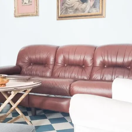 Apartment Joivy Vintage And Gorgeous 2-bed Flat Near Sforzesco Castle *
