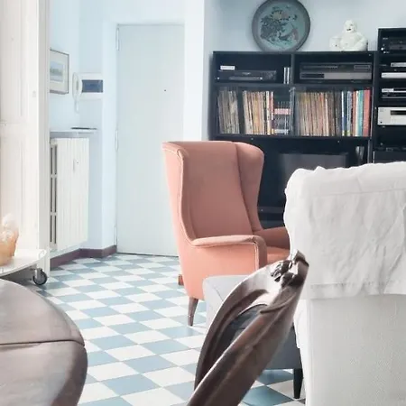 Joivy Vintage And Gorgeous 2-bed Flat Near Sforzesco Castle Apartment Milan
