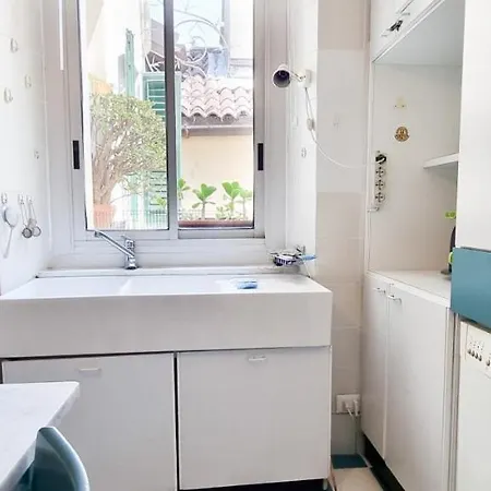 Joivy Vintage And Gorgeous 2-bed Flat Near Sforzesco Castle Apartment